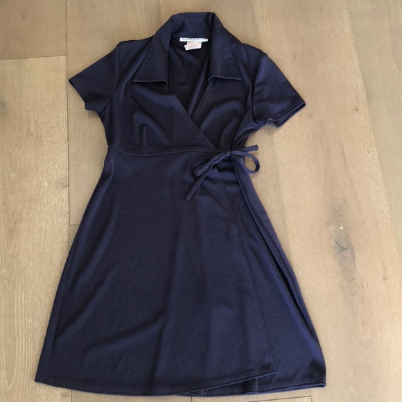 The Cutest Wrap around Dark Purple Wrap Dress - Picture 4 of 9